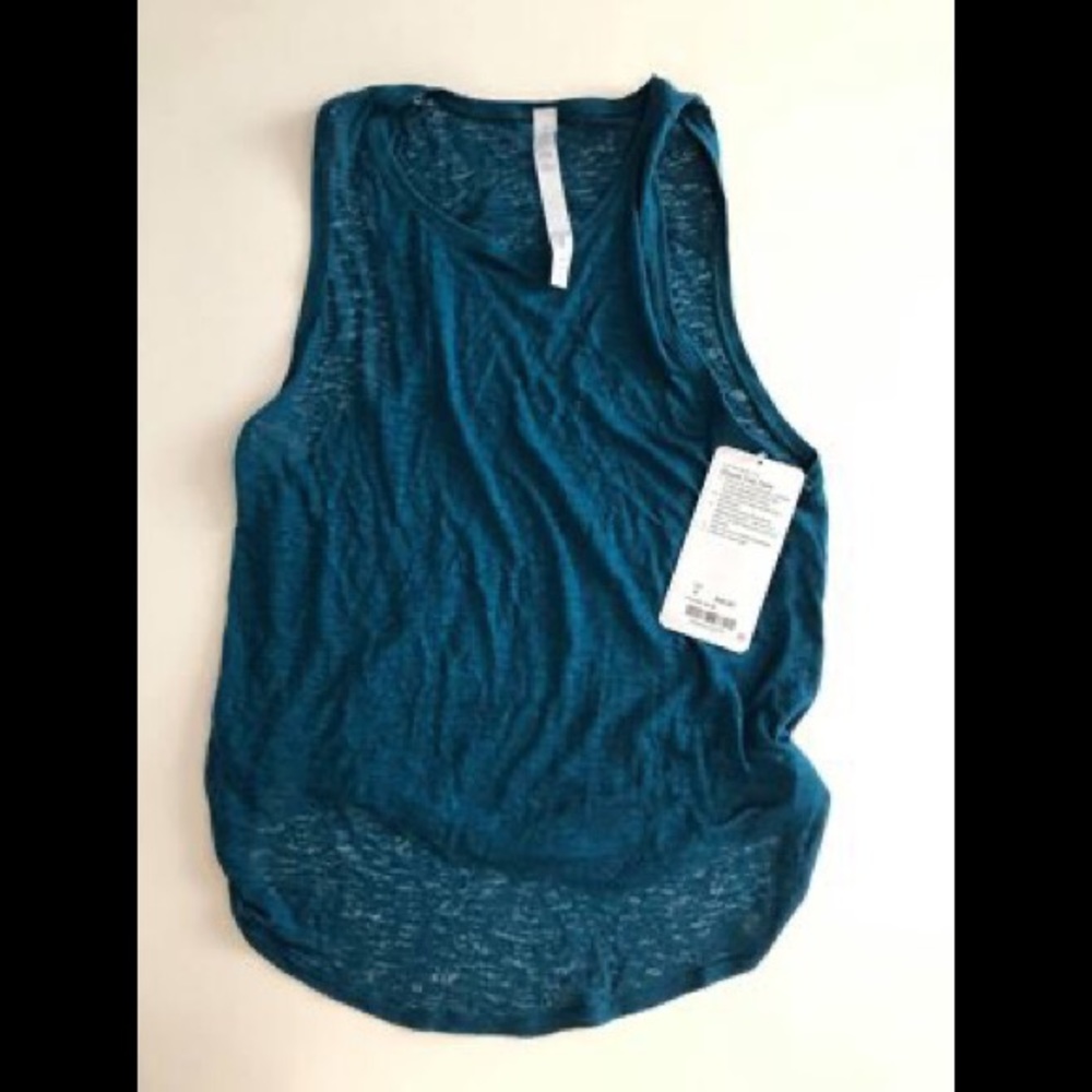 NWT Round Two Tank